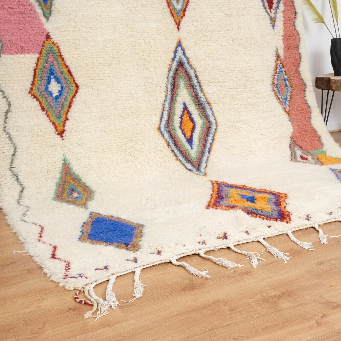 Casablanca Diamond Knotted Rug