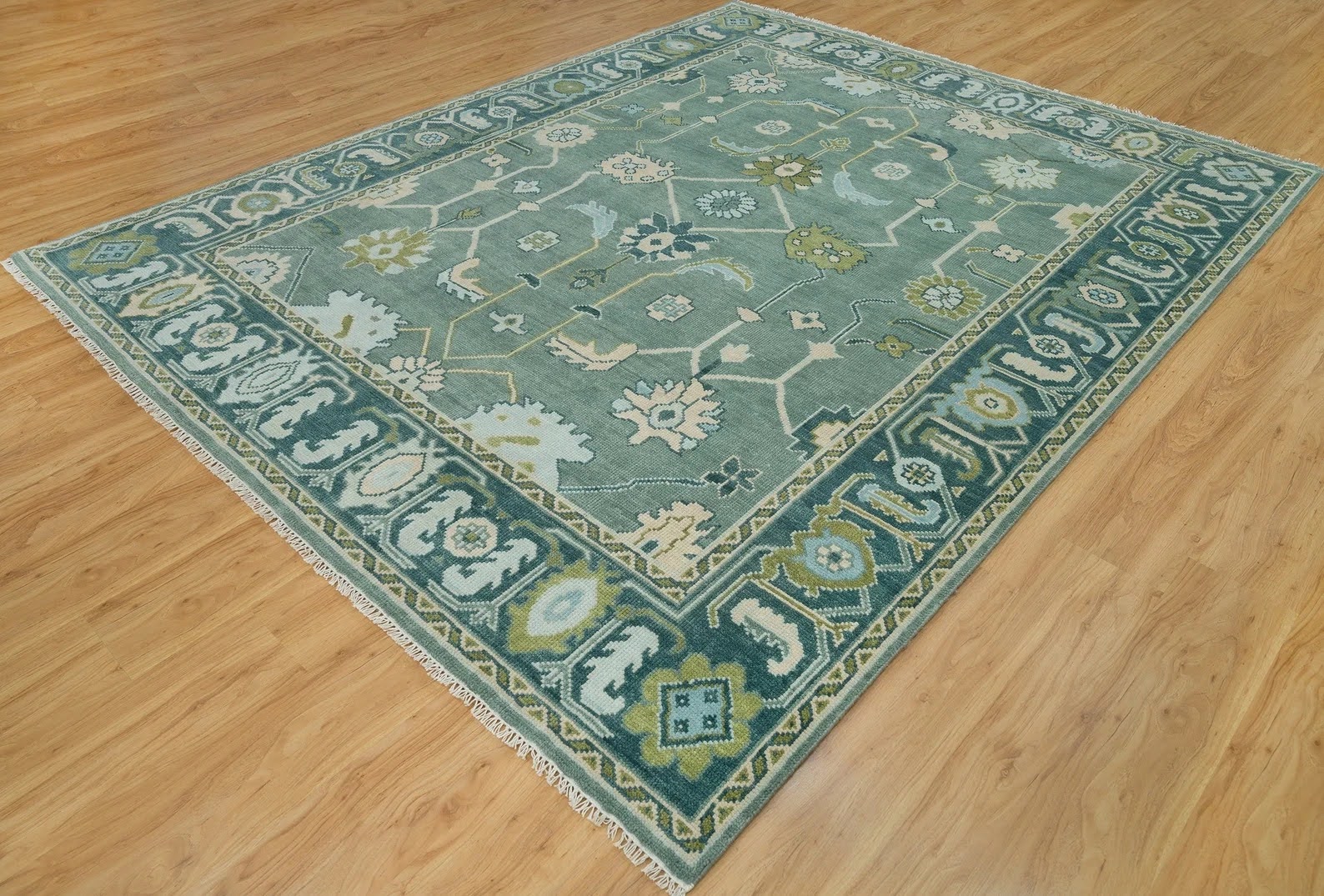 Heritage Vine Oushak Rug