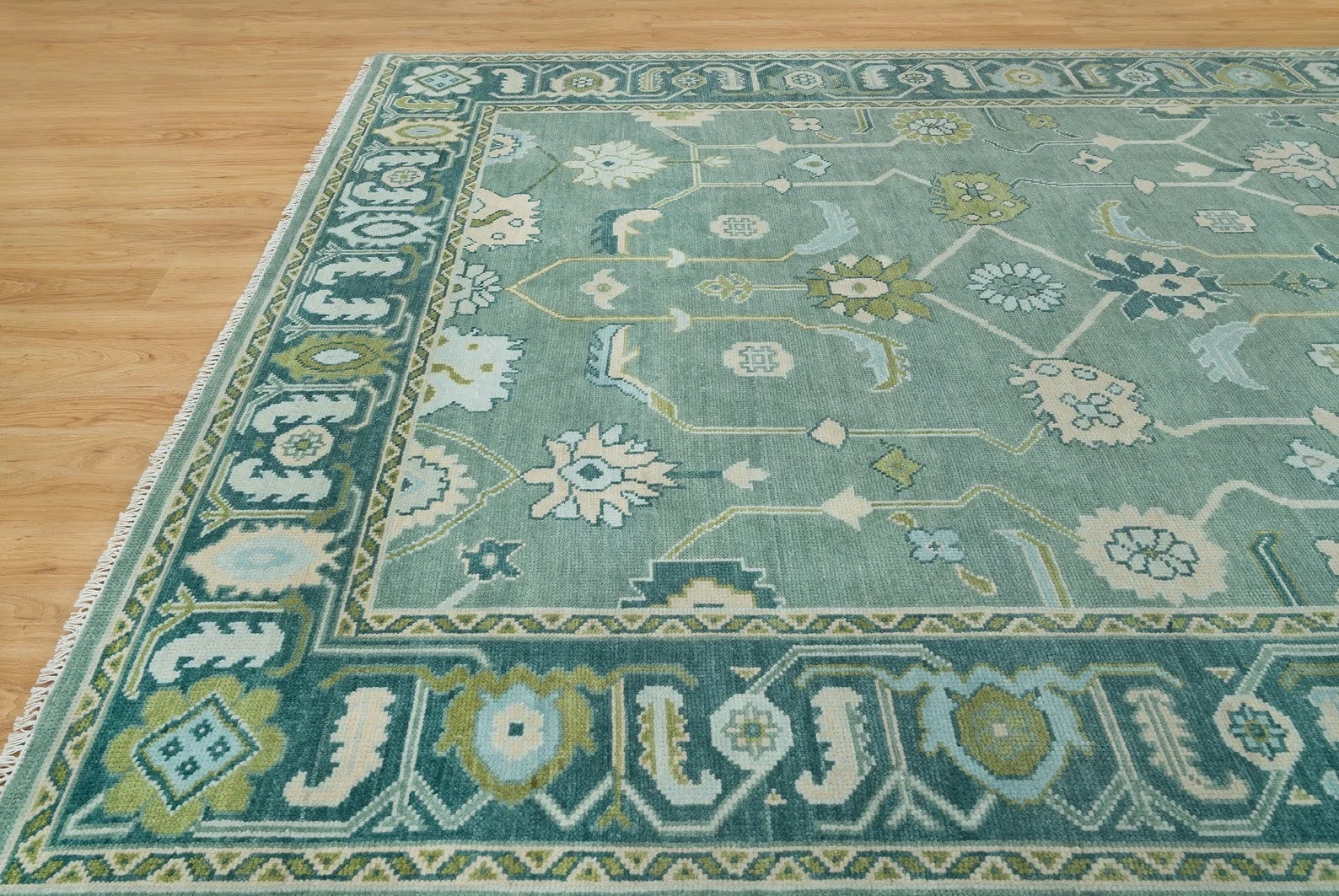 Heritage Vine Oushak Rug