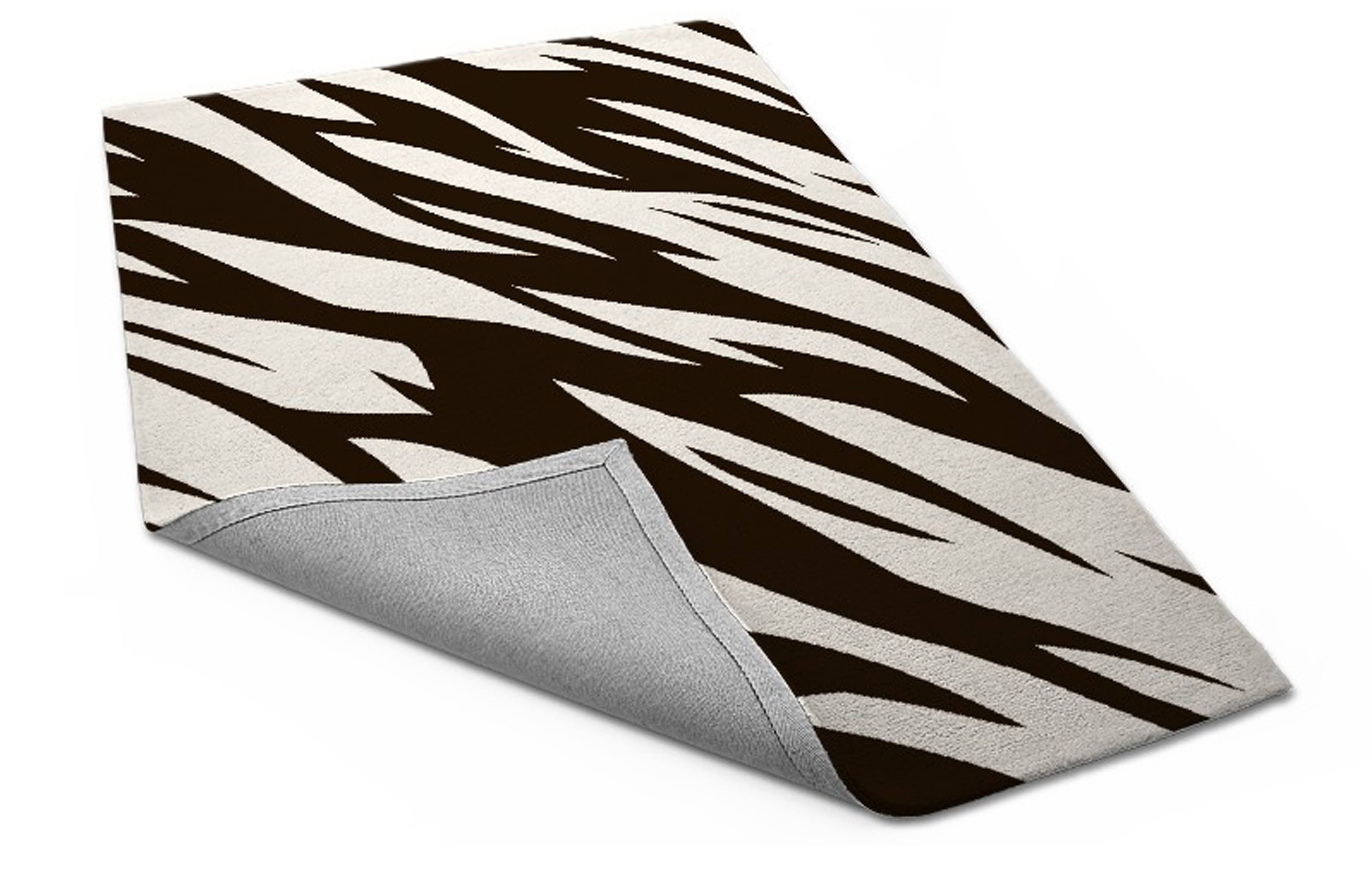 Nordic Lines Hand Tufted Rug