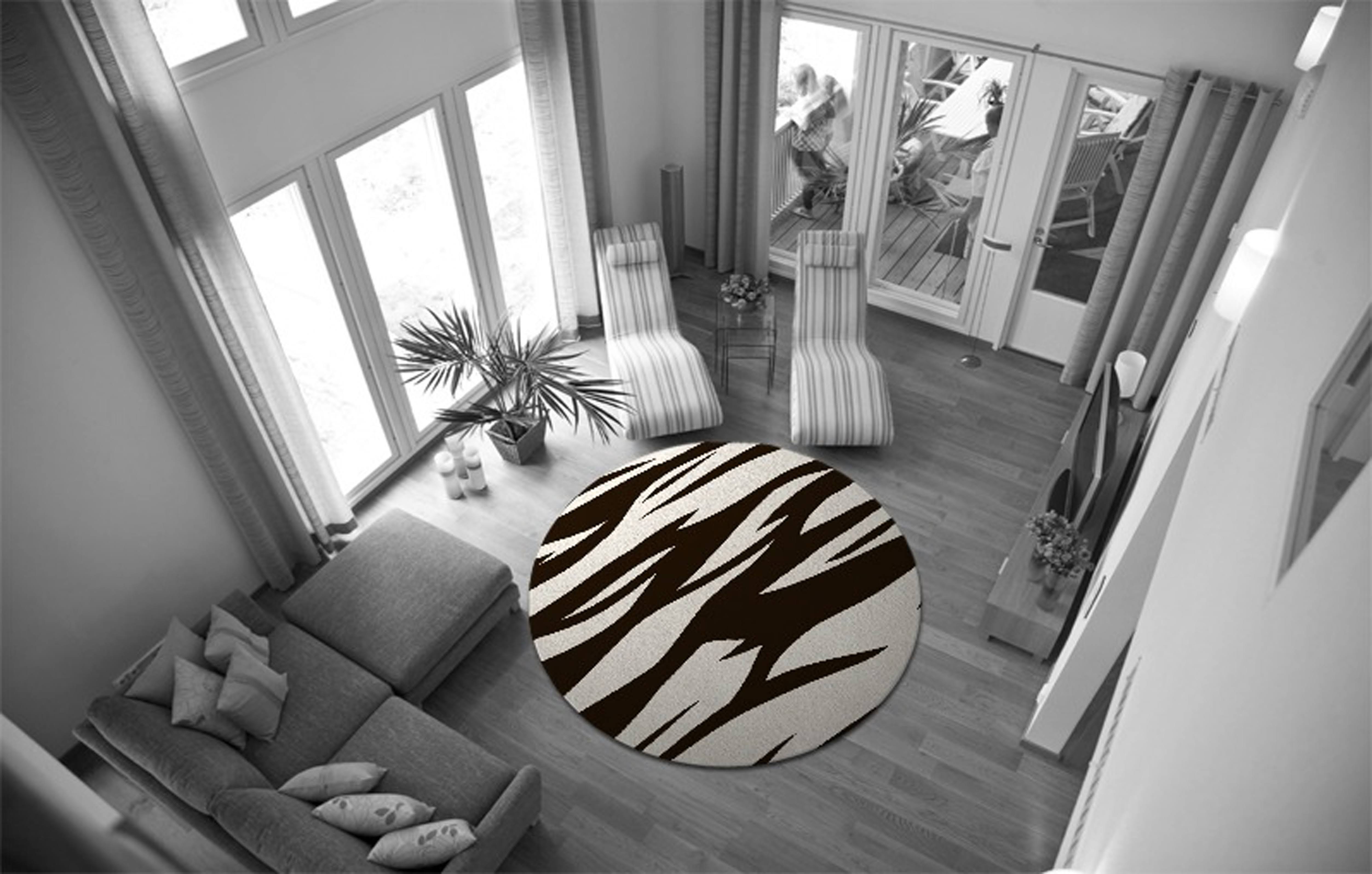 Nordic Lines Hand Tufted Rug